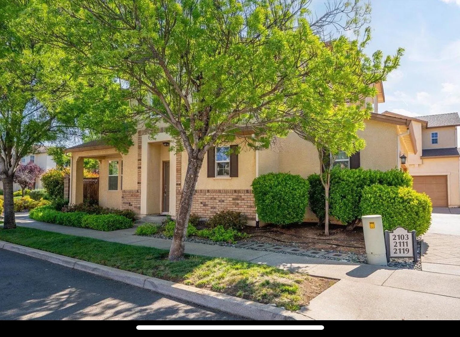 4 bed, 2.5 bath, 1530 sqft, $2,350 — Photo 4