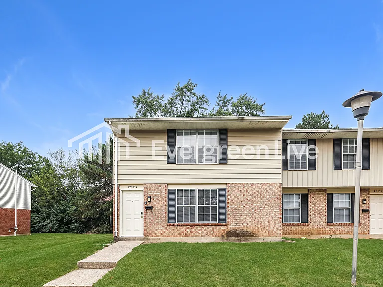 7971 Mount Hood St — Photo 2