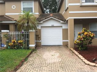 2917 NW 99th Ter, Sunrise, FL 33322