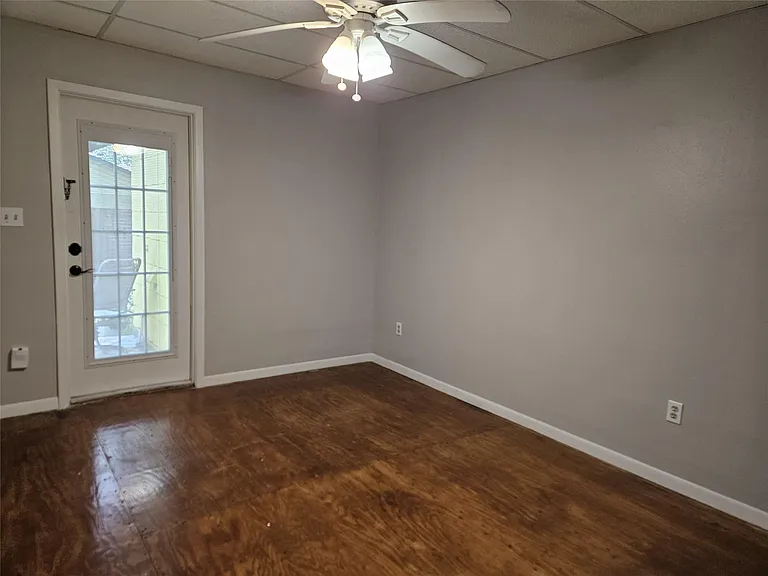 109 Sunnyview Ave — Photo 8