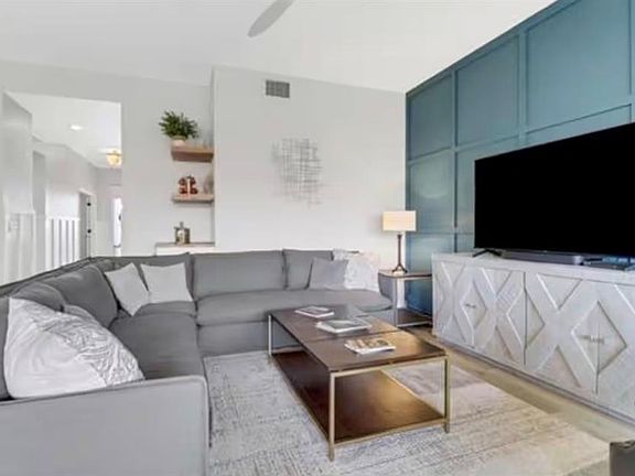 5th image of 410 Bayfront Pl APT 2503