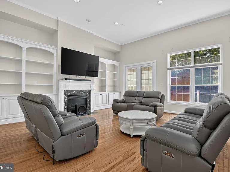 11432 Cedar Ridge Dr — Photo 5