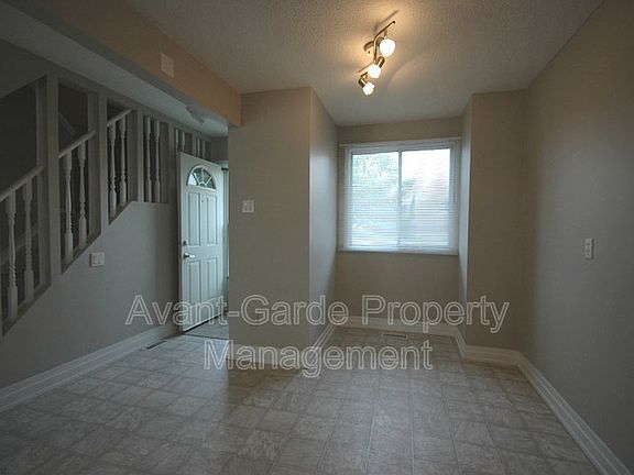 4th image of 185 Cornell Ct NW