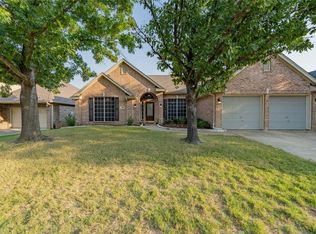2017 Hayden Ln, Corinth, TX 76210