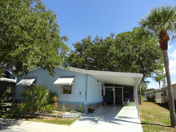 2nd image of 832 Quail Ln