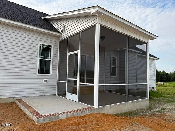 4th image of 755 Olive Branch Dr