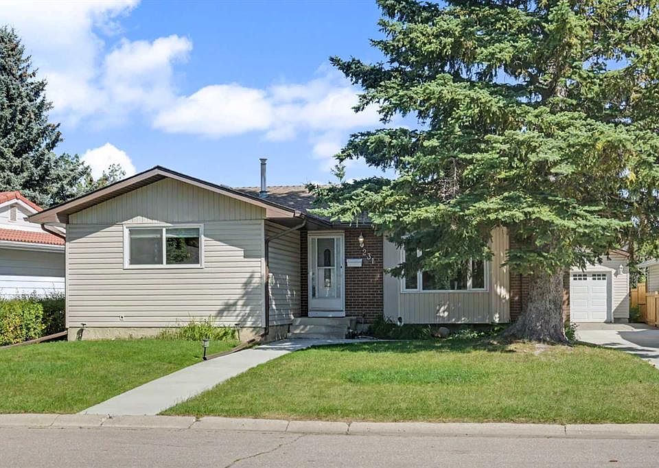 1st image of 231 W Cedarille Grn SW