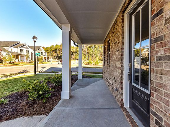 8234 Franklin Trail St