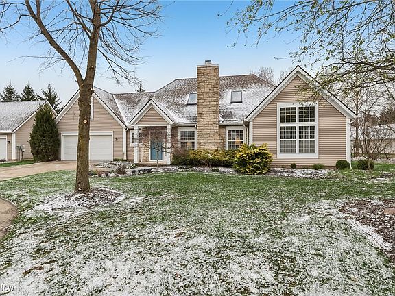 2nd image of 3014 Waterford Dr