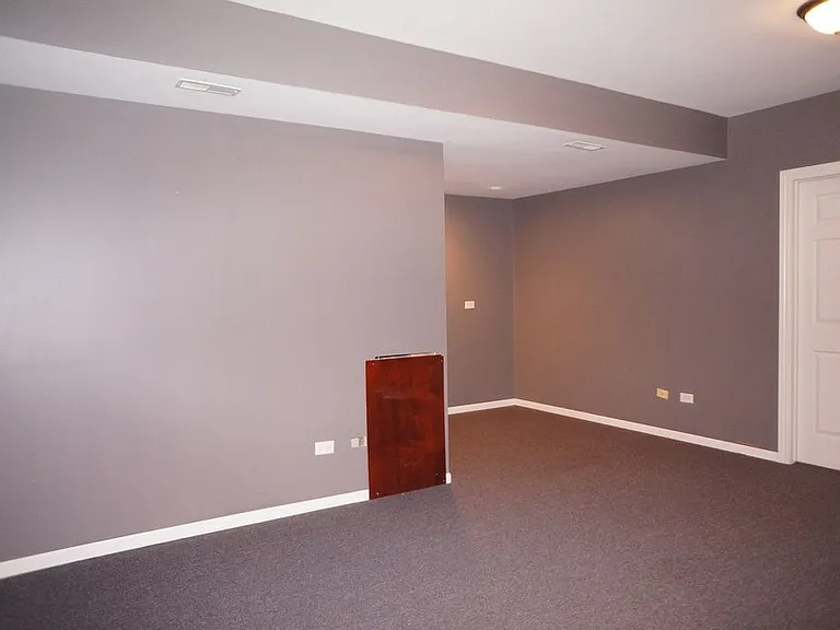 8566 Huckins Dr — Photo 21