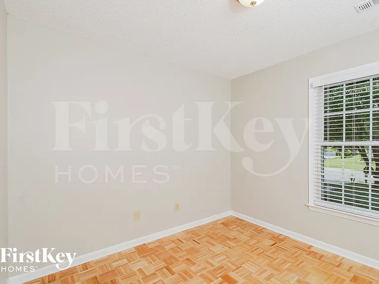 5807 Running Ridge Rd — Photo 10