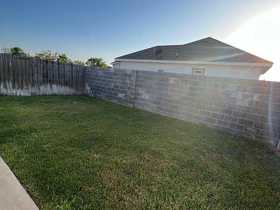 2nd image of 3115 Sabercat Ave APT 3