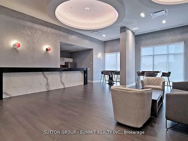 30 Meadowglen Pl #313 — Photo 29