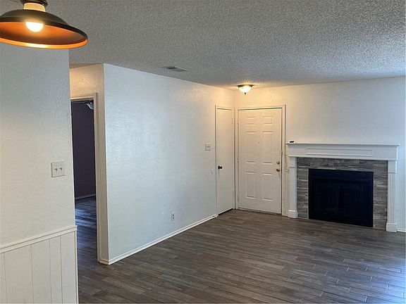 4th image of 11528 Rustic Rock Dr #A