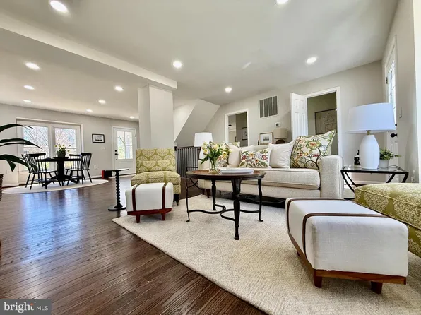 7087 Westmoreland Dr, Warrenton, VA 20187