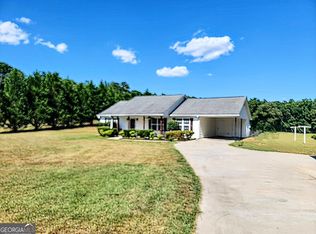 409 Thigpen Rd, Newnan, GA 30263