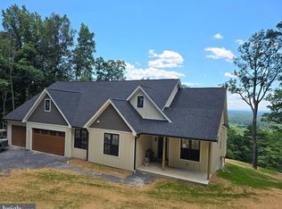 333 Adelaide Cir, Harpers Ferry, WV 25425