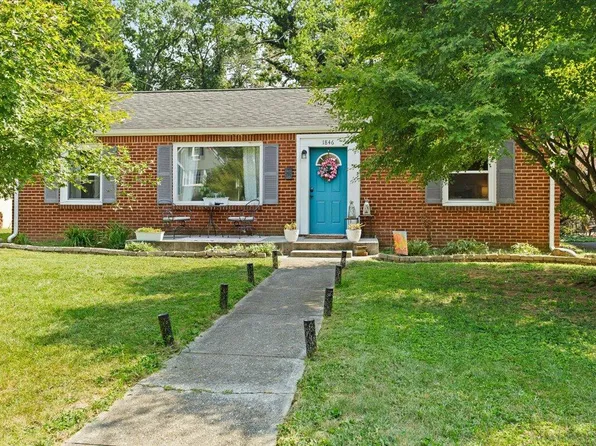 1846 Carlton Rd SW, Roanoke, VA 24015