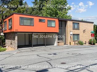 8500 32nd Ave NW APT 2, Seattle, WA 98117