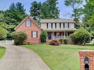 414 Hastings Ln, Knoxville, TN 37909
