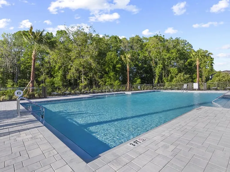 17747 Pleasantview Blvd — Photo 14