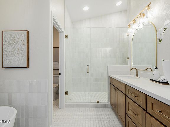 4th image of 6811 E WINCHCOMB Drive