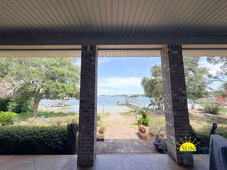 249 Beachview Dr — Photo 26