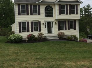 23 Bear Path Ln, Hudson, NH 03051