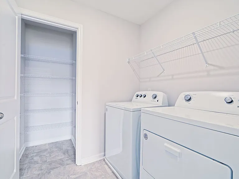 439 Avocet Dr — Photo 19