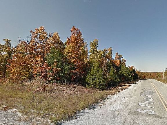 5th image of 1701 Diamond Lake Dr