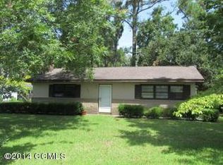 455 Gillikin Rd, Beaufort, NC 28516