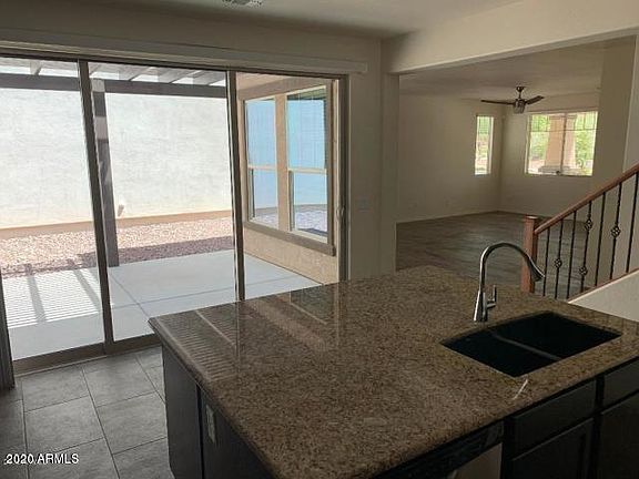 4th image of 2368 N Valley View Dr