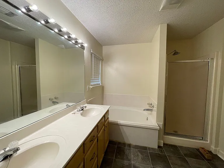 4274 Stumberg Ln — Photo 14
