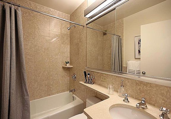 3rd image of 333 E 56th St APT 15M