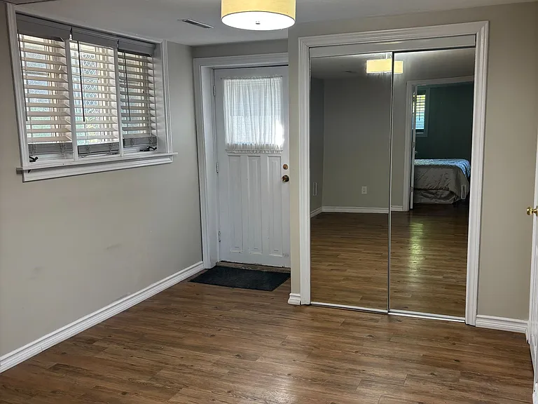 38 Manor Rd — Photo 6
