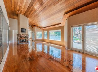 2109 Haggin Oaks Blvd, Bakersfield, CA 93311