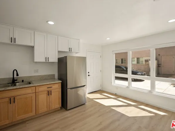 435 W Elk Ave #A, Glendale, CA 91204