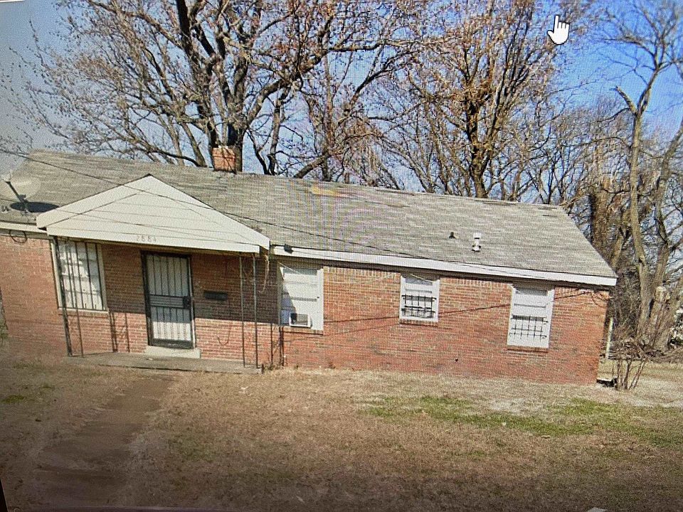 2nd image of 706 Lester St