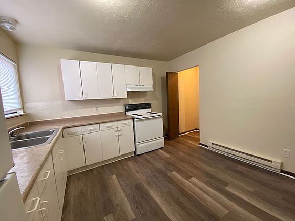 2nd image of 715 King St #C7