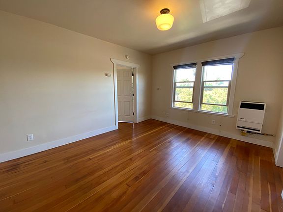 3rd image of 1812 E Republican St APT 24