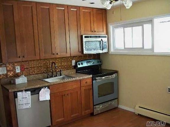 2nd image of 73 Twin Ln N