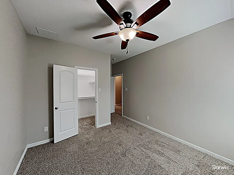1025 Prairie Heights Dr — Photo 10