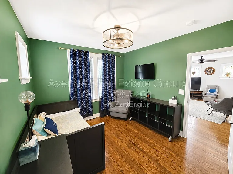 7534 Milan Ave — Photo 2