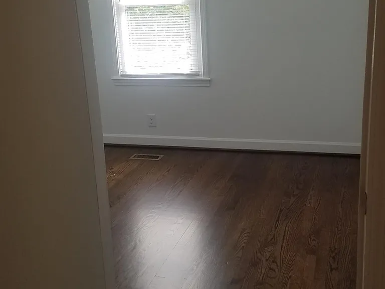 Entry to Bedroom 2