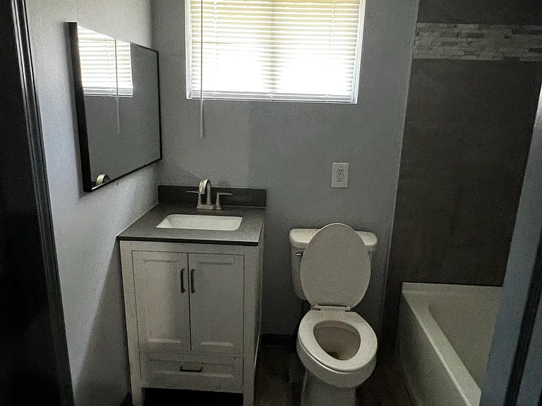 124 Tyler Rd — Photo 9