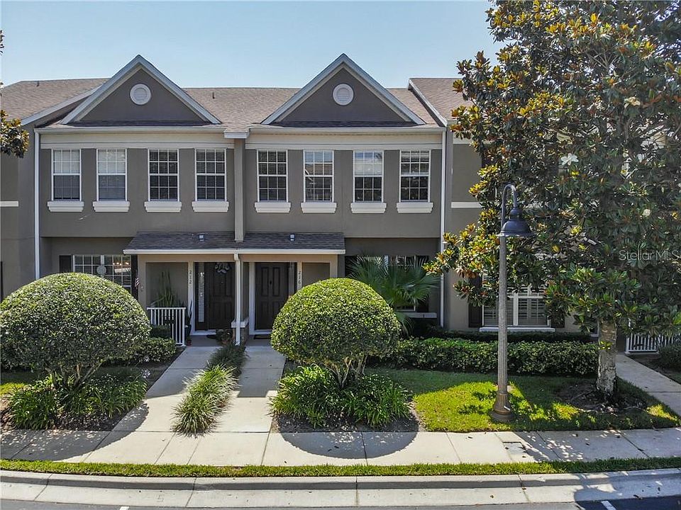 1st image of 216 High Castle Ln