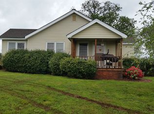 761 Clay Brown Rd, Hartwell, GA 30643