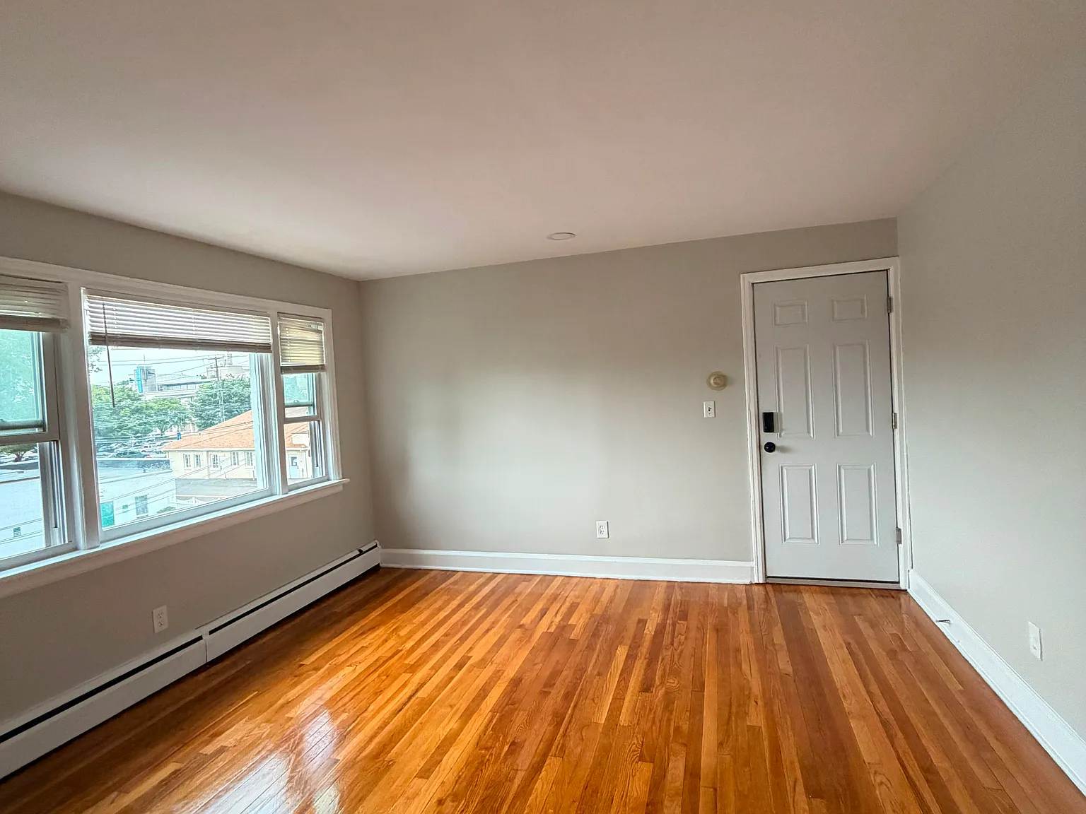 1 bed, $1,750 — Photo 1