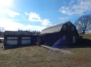 50 Bronco Rd, Hillsville, VA 24343