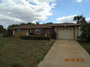 541 E Tarpon Blvd NW, Port Charlotte, FL 33952